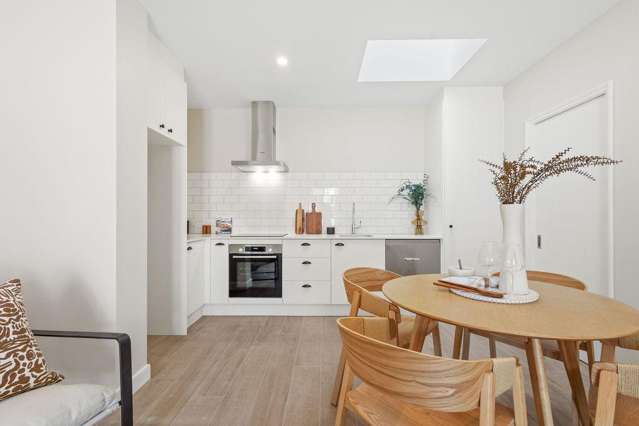 9A Waitikiri Drive Parklands_2