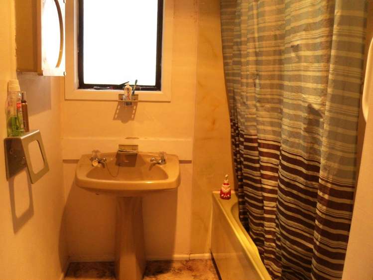 56 Salcombe Street Kaitangata_8