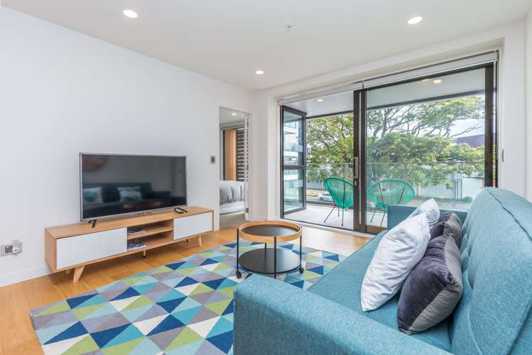 206/10 Lion Place Epsom_5