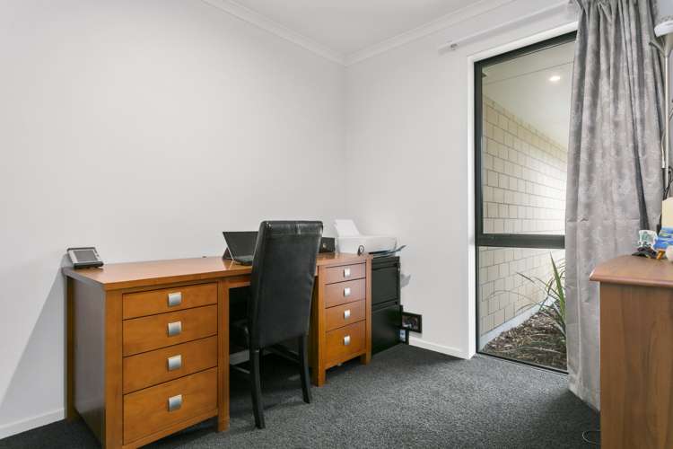 32 Pengover Avenue Leamington_15