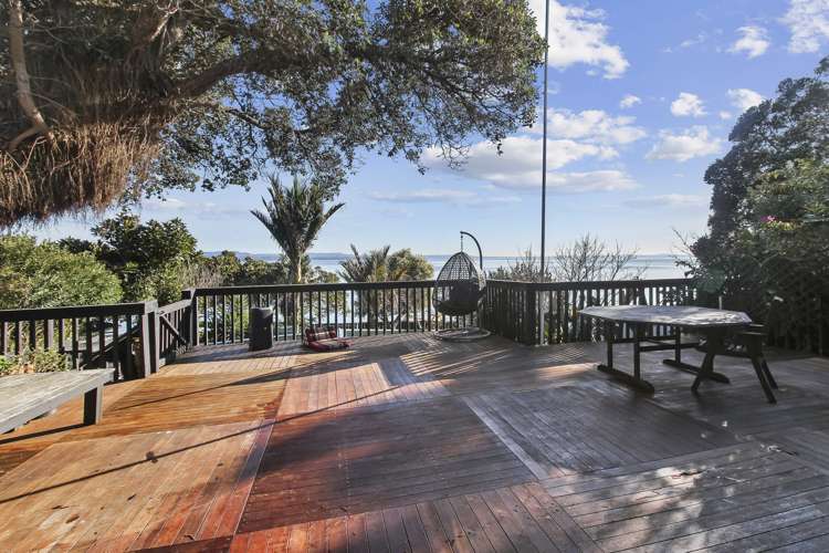 73 Torkar Road Clarks Beach_20