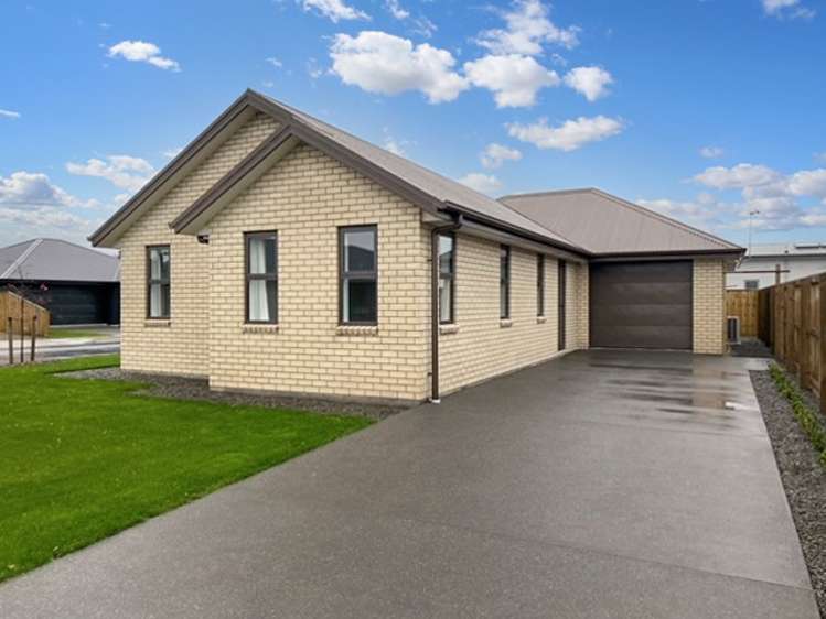 44 Quinn Crescent_0