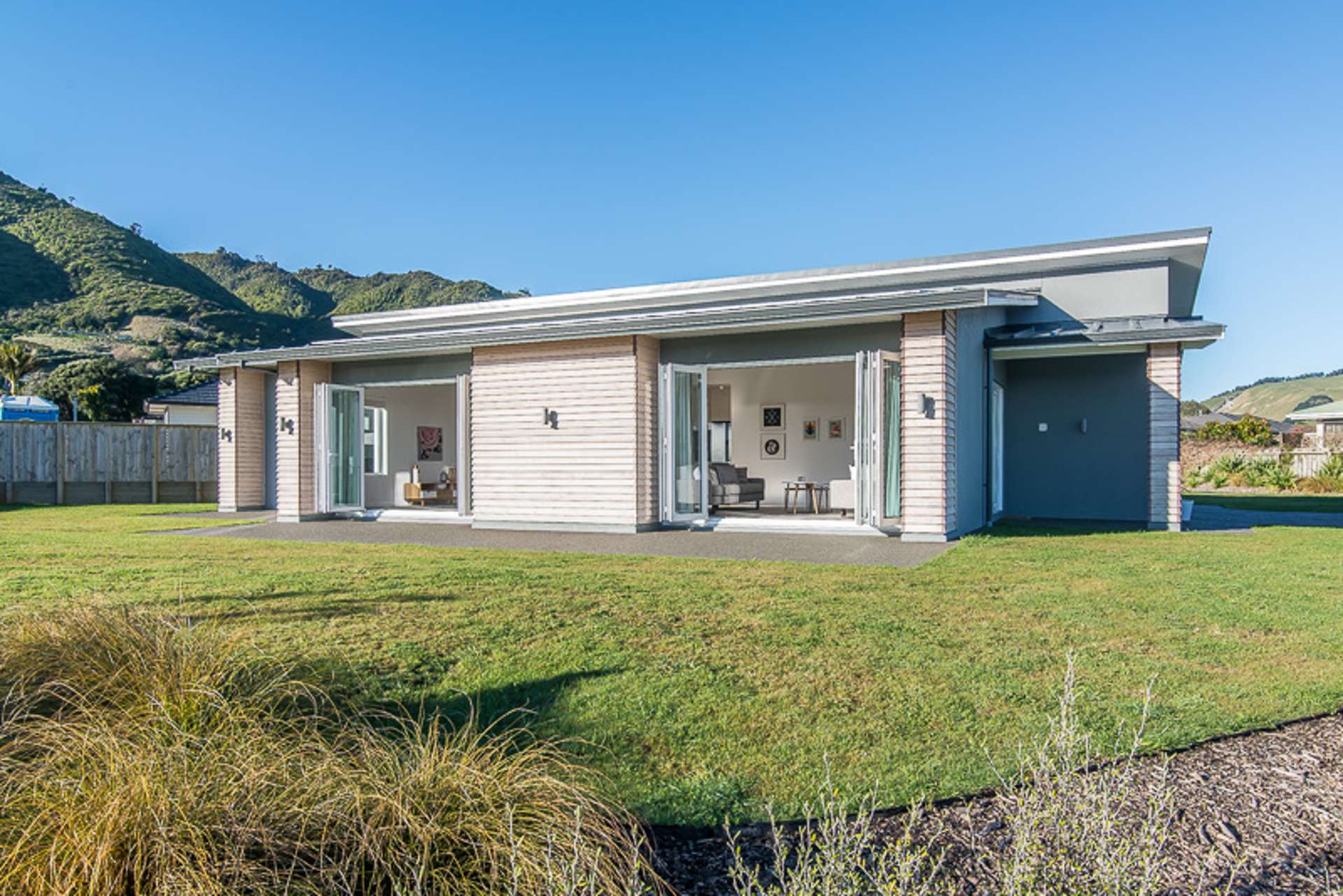 7 Waipunahau Road Waikanae_0