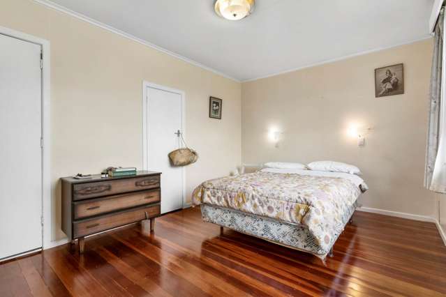 19 Tawa Crescent Manurewa_4