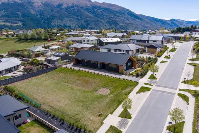 13 Sarges Way Lake Hawea_4