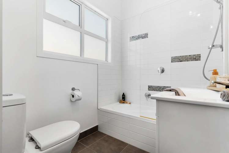 50a Rukutai Street Orakei_23