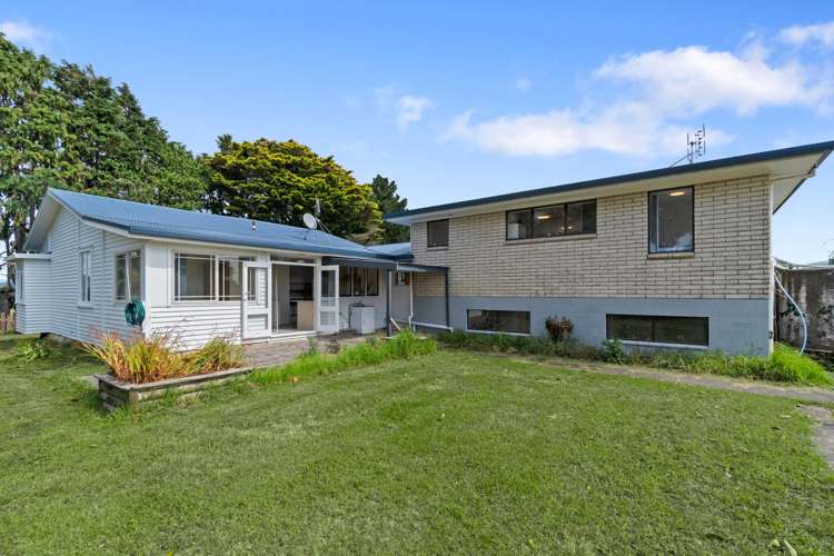 3001B State Highway 2 Waitakaruru_12