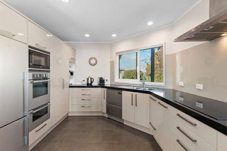 63 Whatapaka Road Karaka_8