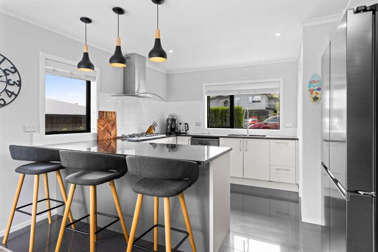 39 Alpers Ridge Leamington_6