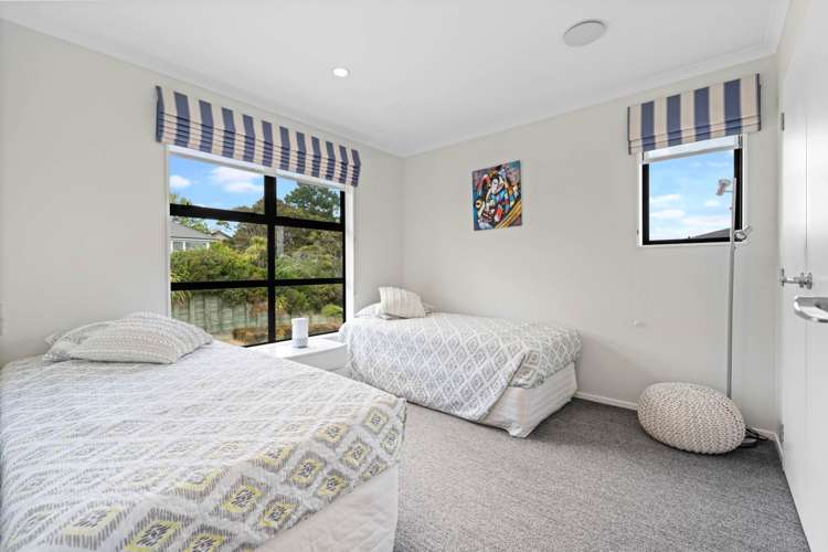 26 Mackay Drive Greenhithe_17