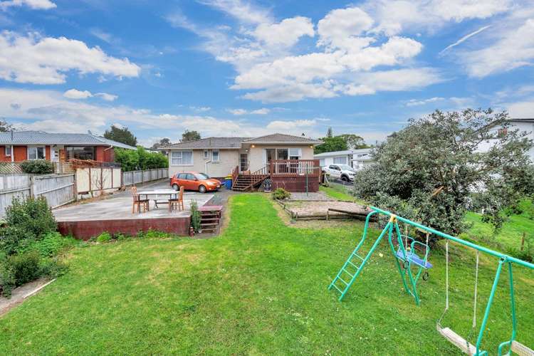 24 Finlow Drive Te Atatu South_14