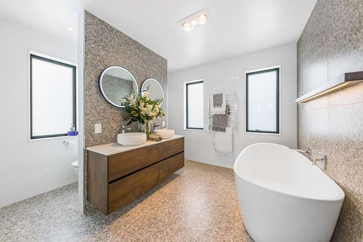 53 Maurice Kelly Road Wainui_13