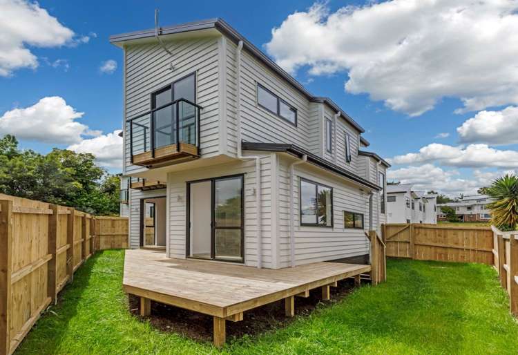 7/58 Sylvan Crescent Te Atatu South_12