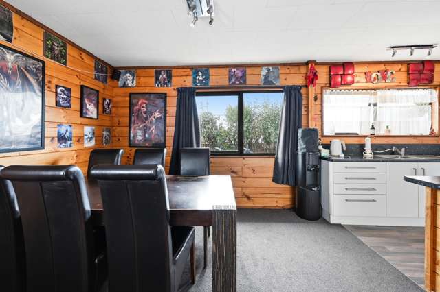15B Ngahu Street Fairy Springs_2