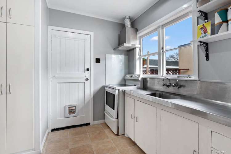 7 Rosier Road Glen Eden_10