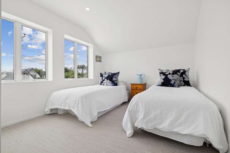 83 Ngataringa Road Devonport_21