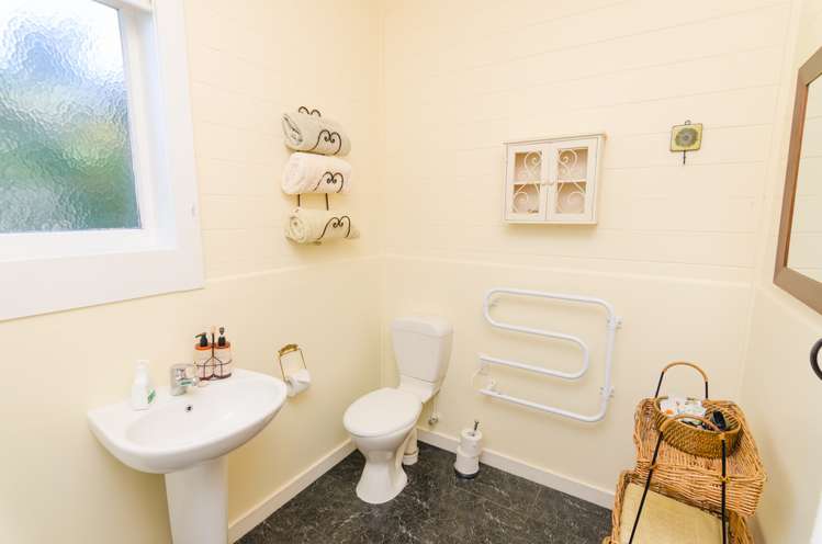 49 Weld Street Martinborough_9