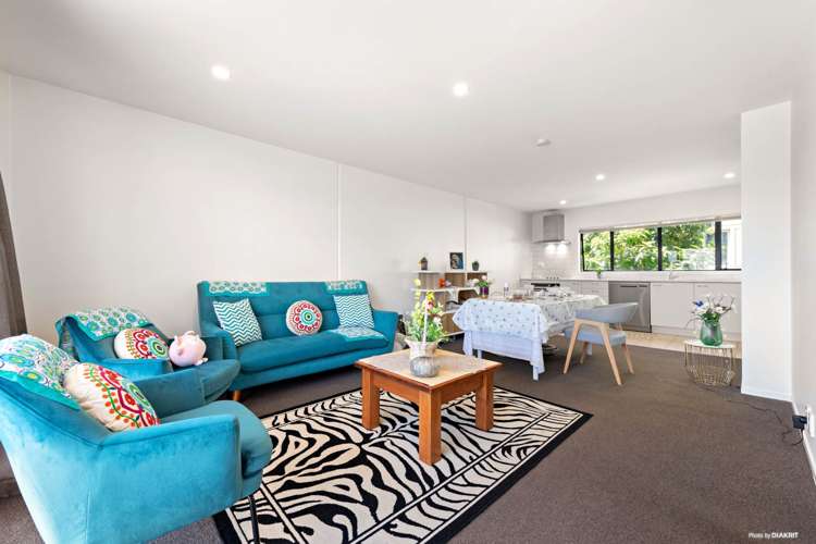 18/6 Ambrico Place New Lynn_7