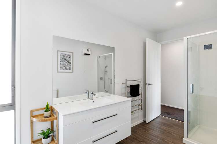 14 Maple Grove Solway_14