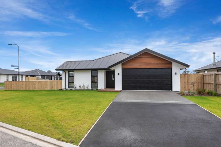 53 Suffolk Drive_0