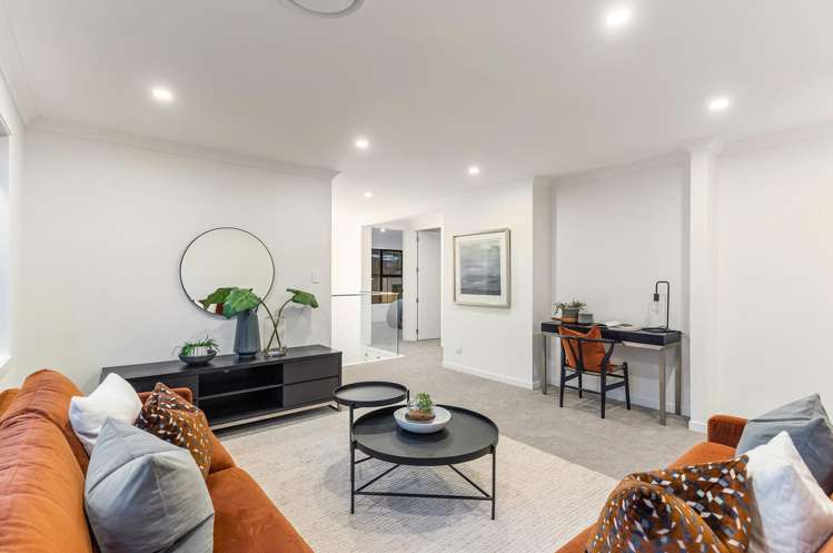 6 Luff Place Long Bay_18