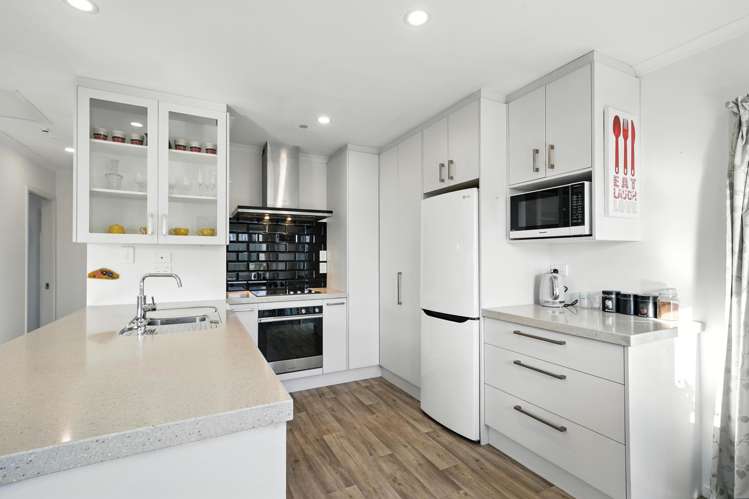 112B Breezes Road_3