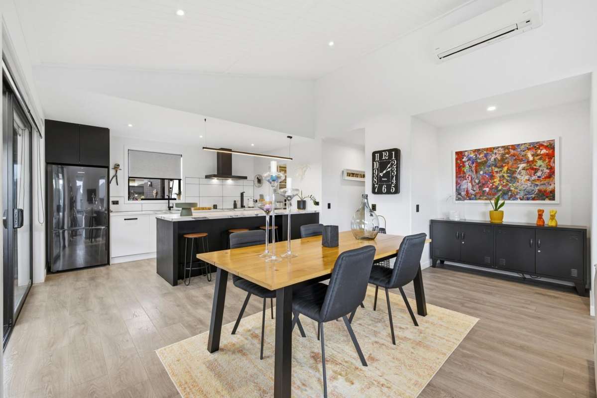 28 Harding Drive_5