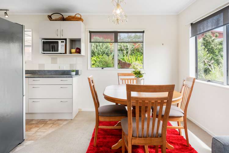 11b Robin Hood Place Onerahi_5