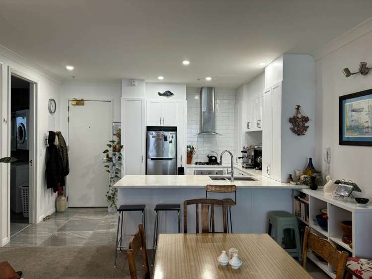 8d/18 Hobson Street Auckland Central_6