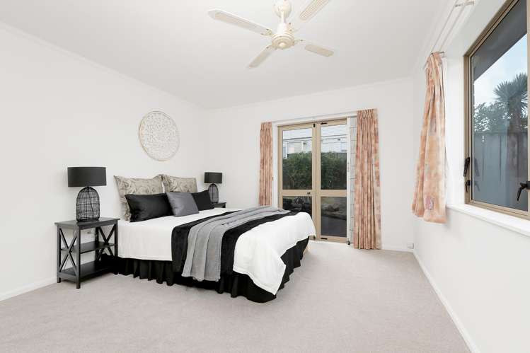 17A Tirimoana Road Te Atatu South_6