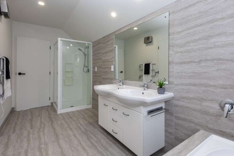 2 Scarff Place Cashmere_24