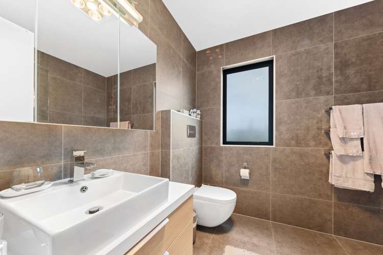 252 Courtenay Street Strandon_13