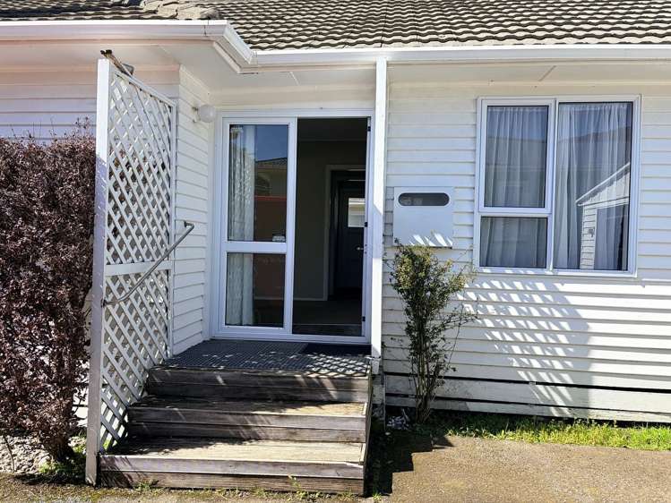 19 Hay Street Wainuiomata_3