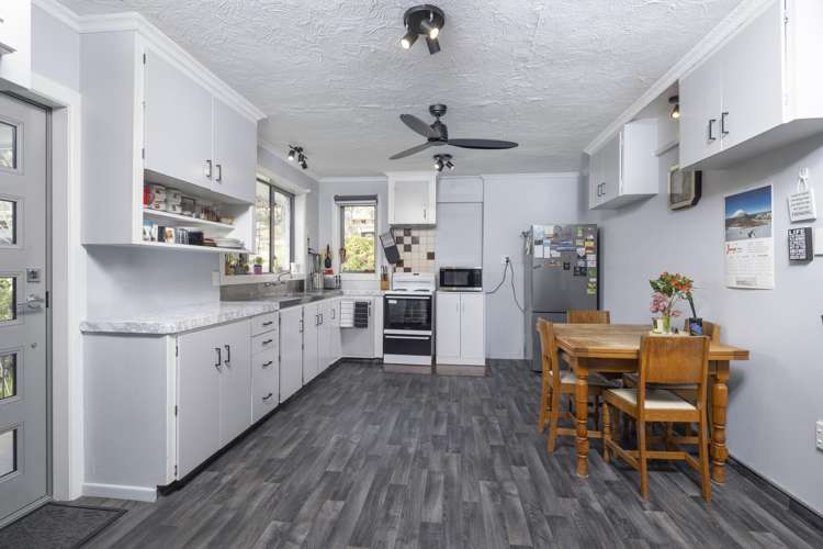 84 District Road Green Island_5