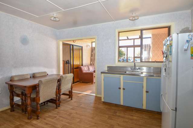 9 Davy Street Carterton_4