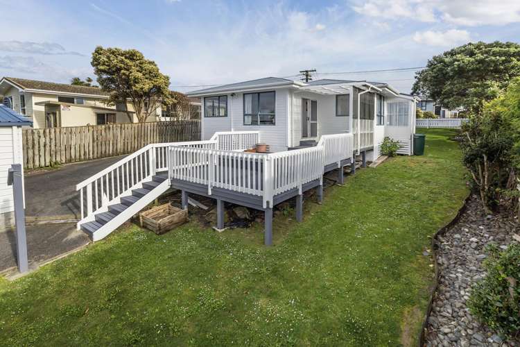 43 Waiuta Street Titahi Bay_16
