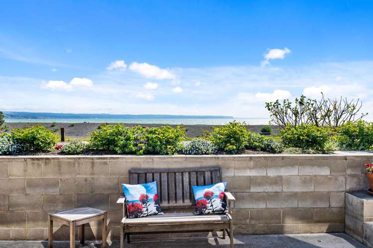 2 North Terrace Westshore_9