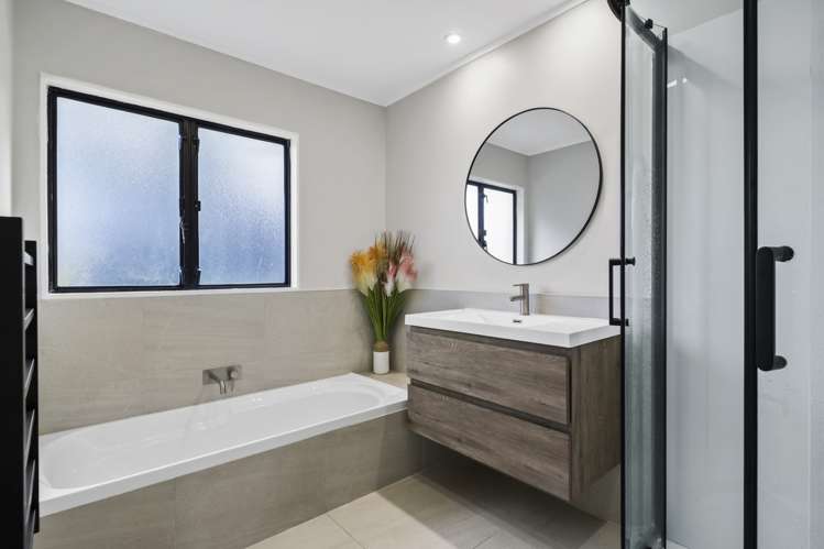 66b Kurnell Drive Botany Downs_8