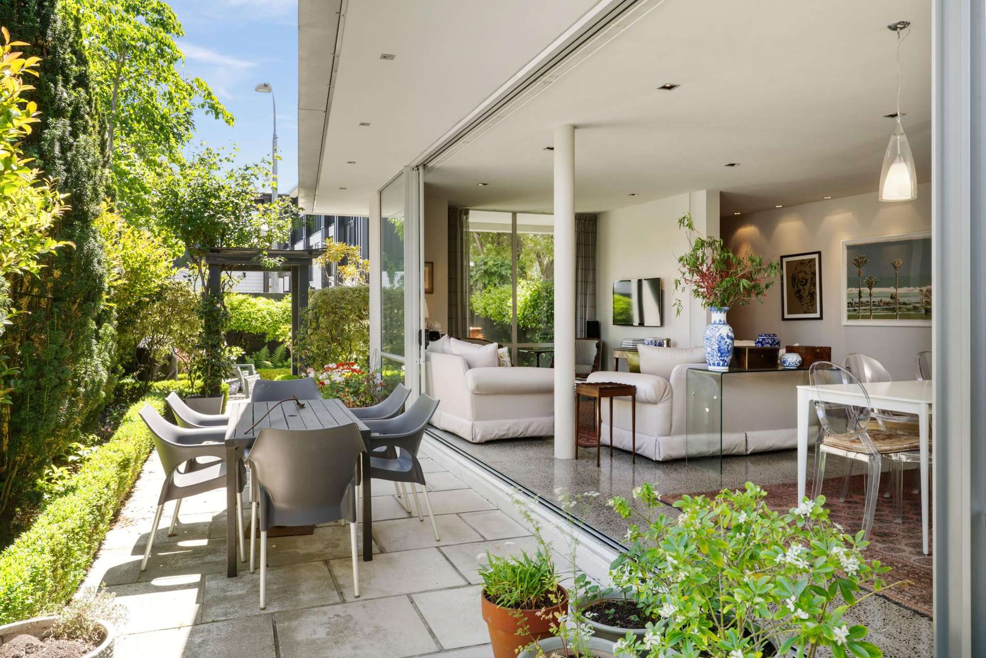 148 Merivale Lane Merivale_0