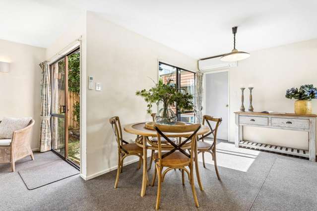 2/46 Brockworth Place Riccarton_2