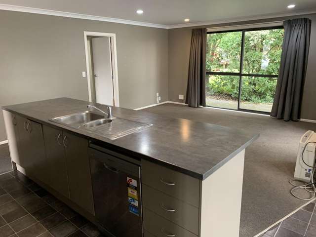 10B Liston Crescent Hamilton East_3
