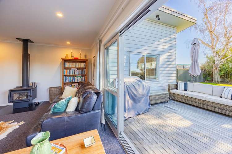 910 Oliphant Road Raureka_7