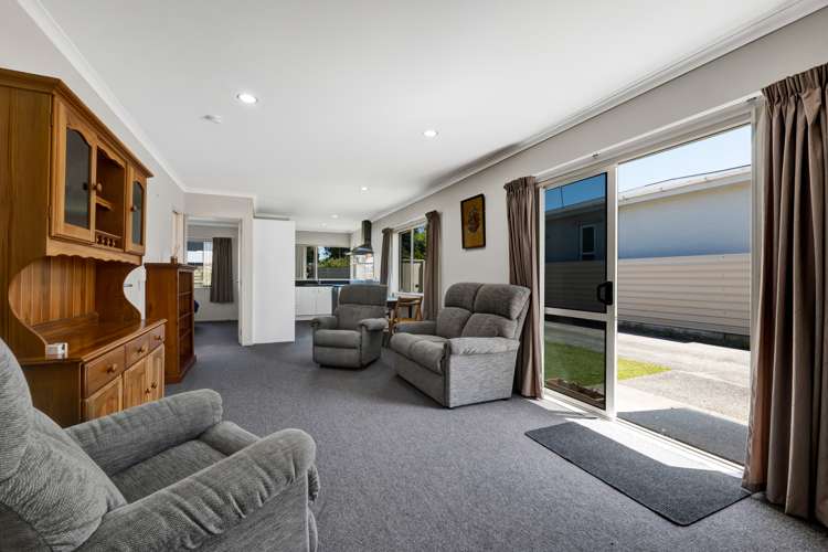 9b Disraeli Street Hawera_6