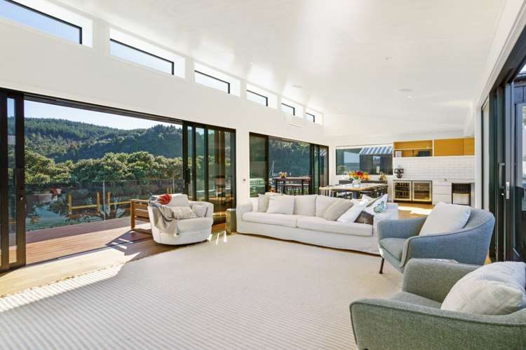 103 Beach Road Whangamata_7