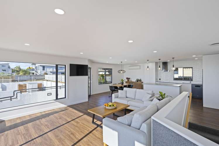 23 Peace Avenue Moturoa_6