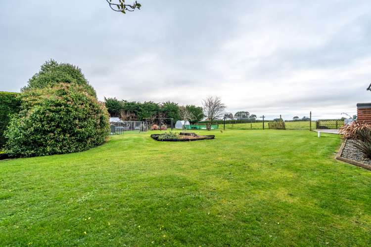 143 Flora Road East Makarewa_42