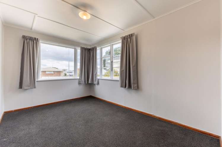 8 Upham Terrace Roslyn_10