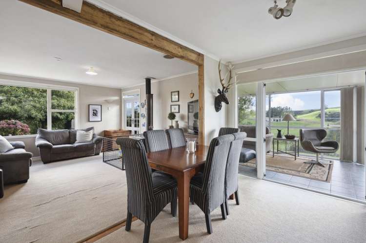 85 Paparamu Road Hauraki Surrounds_11