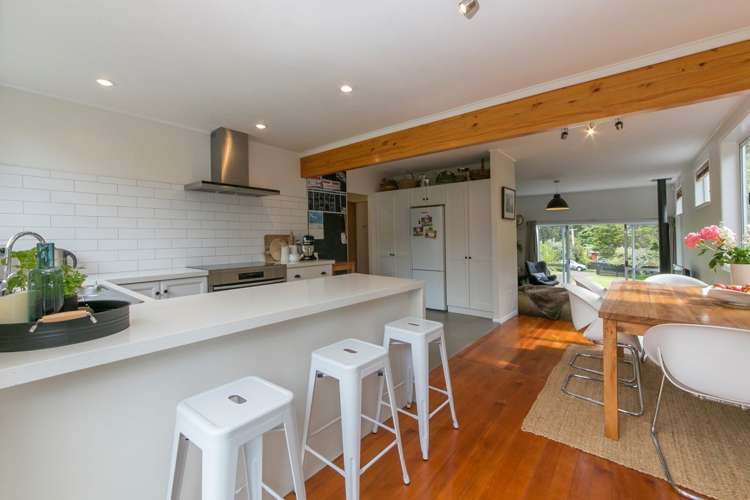 16 Tane Road Laingholm_8