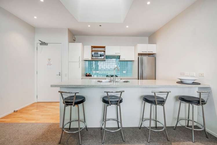 1213/11 Tamariki Avenue Orewa_17